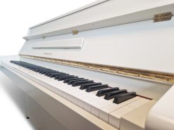 Akustiskt piano, Yamaha modell C-108 - Pianomagasinet