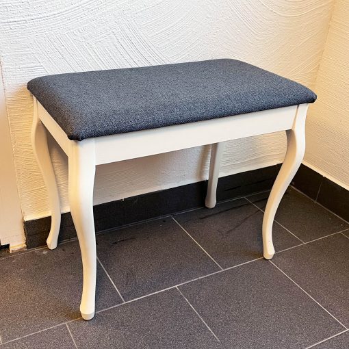 Begagnad pianopall
