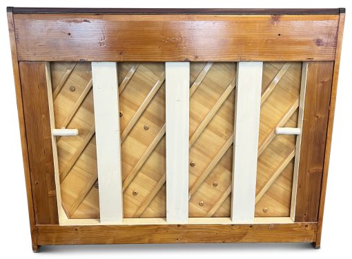Piano, Nordiska Pianofabriken modell 106 - Pianomagasinet
