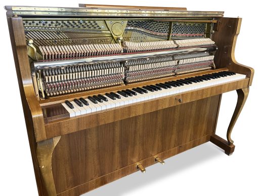 Piano, Schimmel modell 108 chippendale - Pianomagasinet