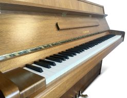 Piano, Yamaha modell M5J - Pianomagasinet