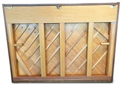 Piano, Young Chang modell U-107 - Pianomagasinet