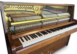 Piano, Young Chang modell U-107 - Pianomagasinet