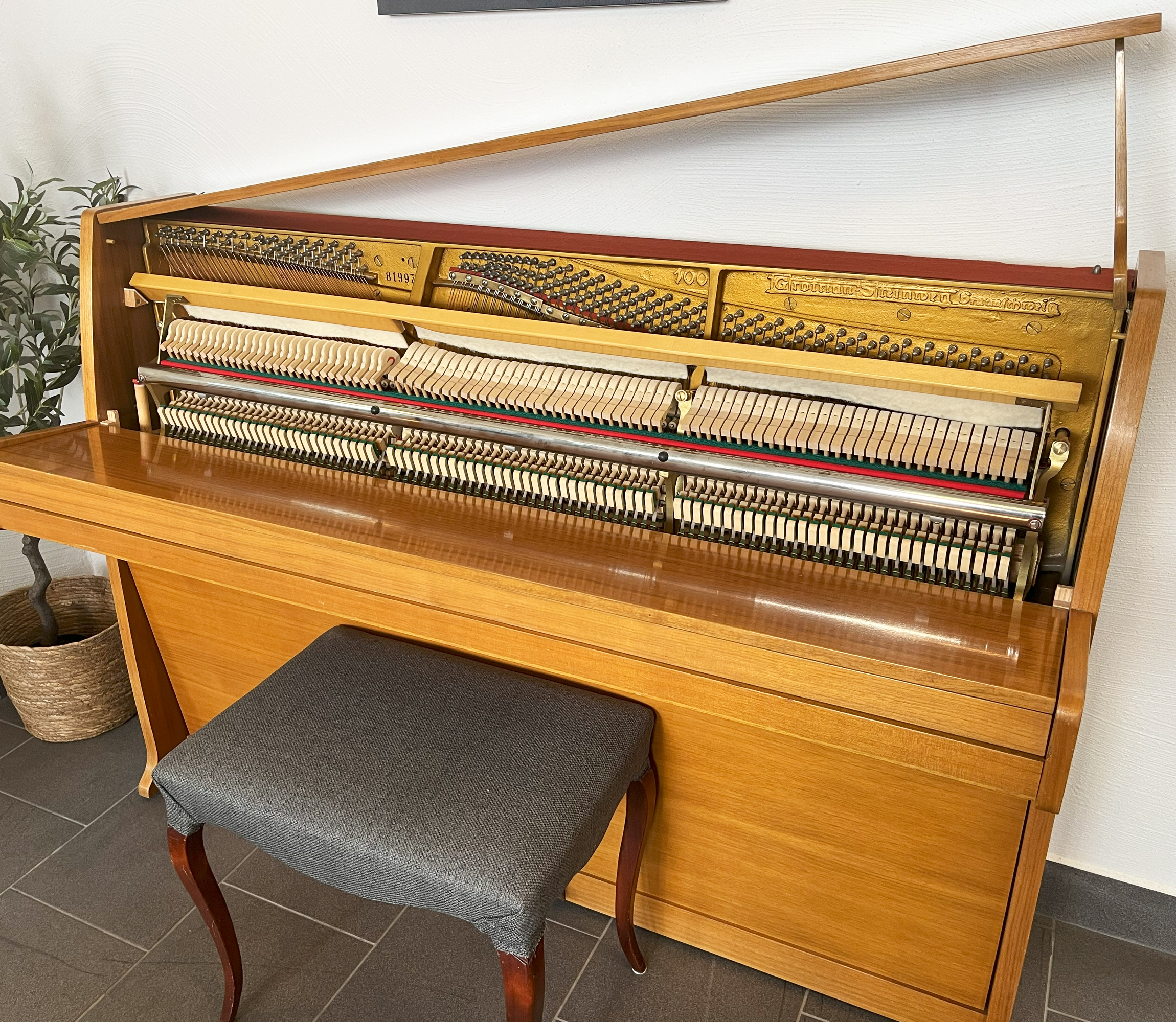 Piano, Grotrian Steinweg modell 100 - Pianomagasinet