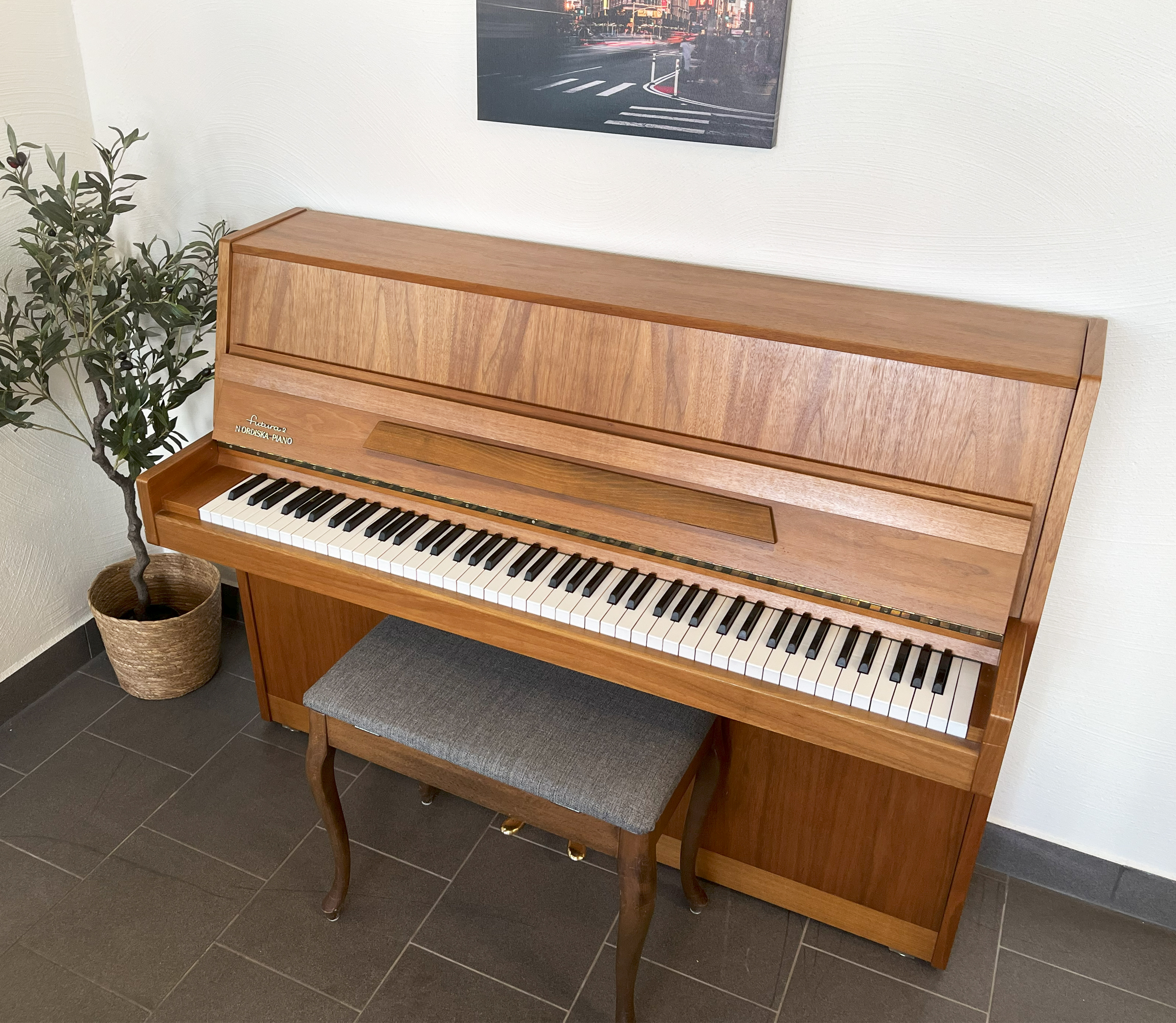 Piano, Nordiska Piano modell Futura 2 - Pianomagasinet