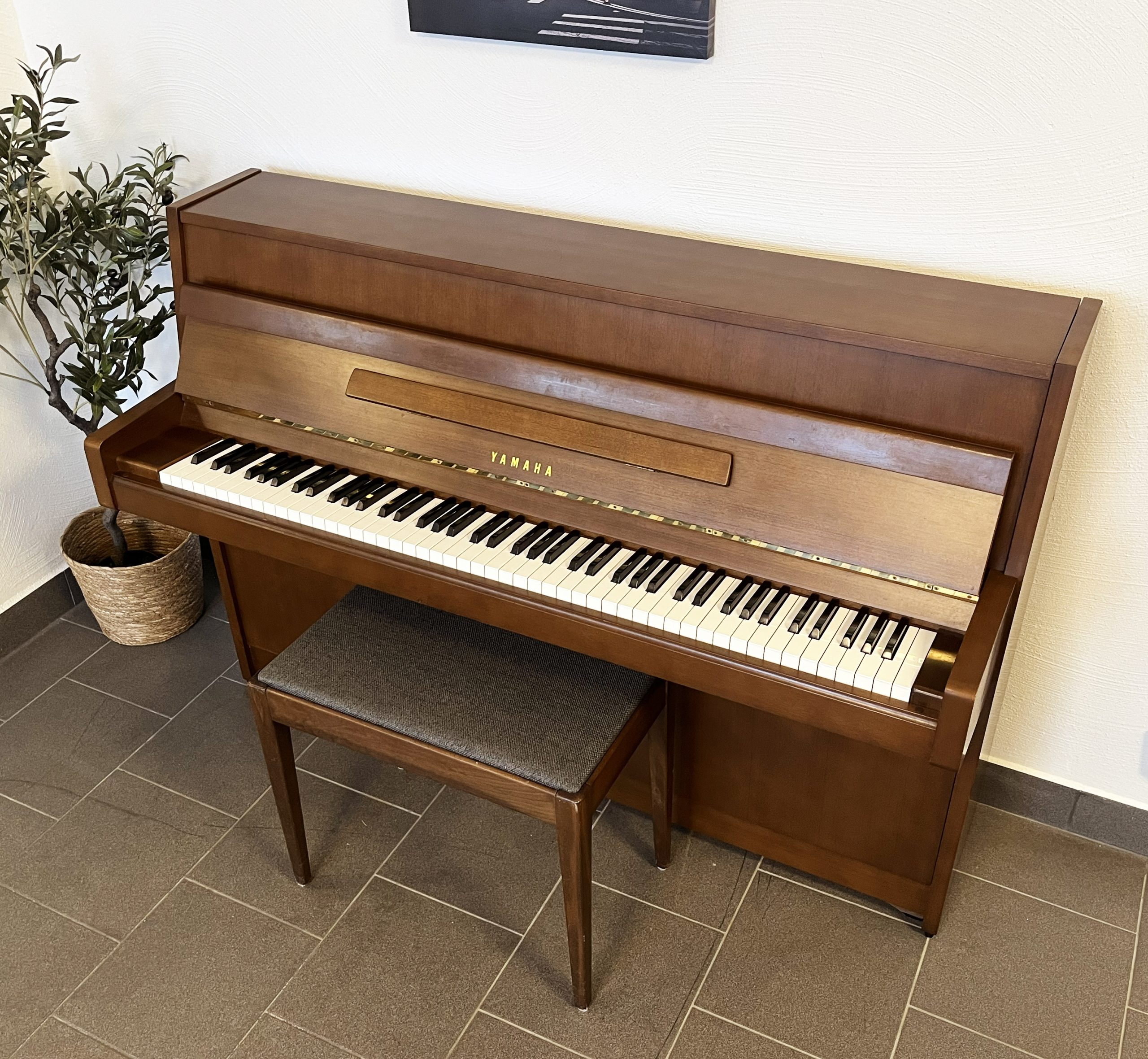 Piano, Yamaha modell M1