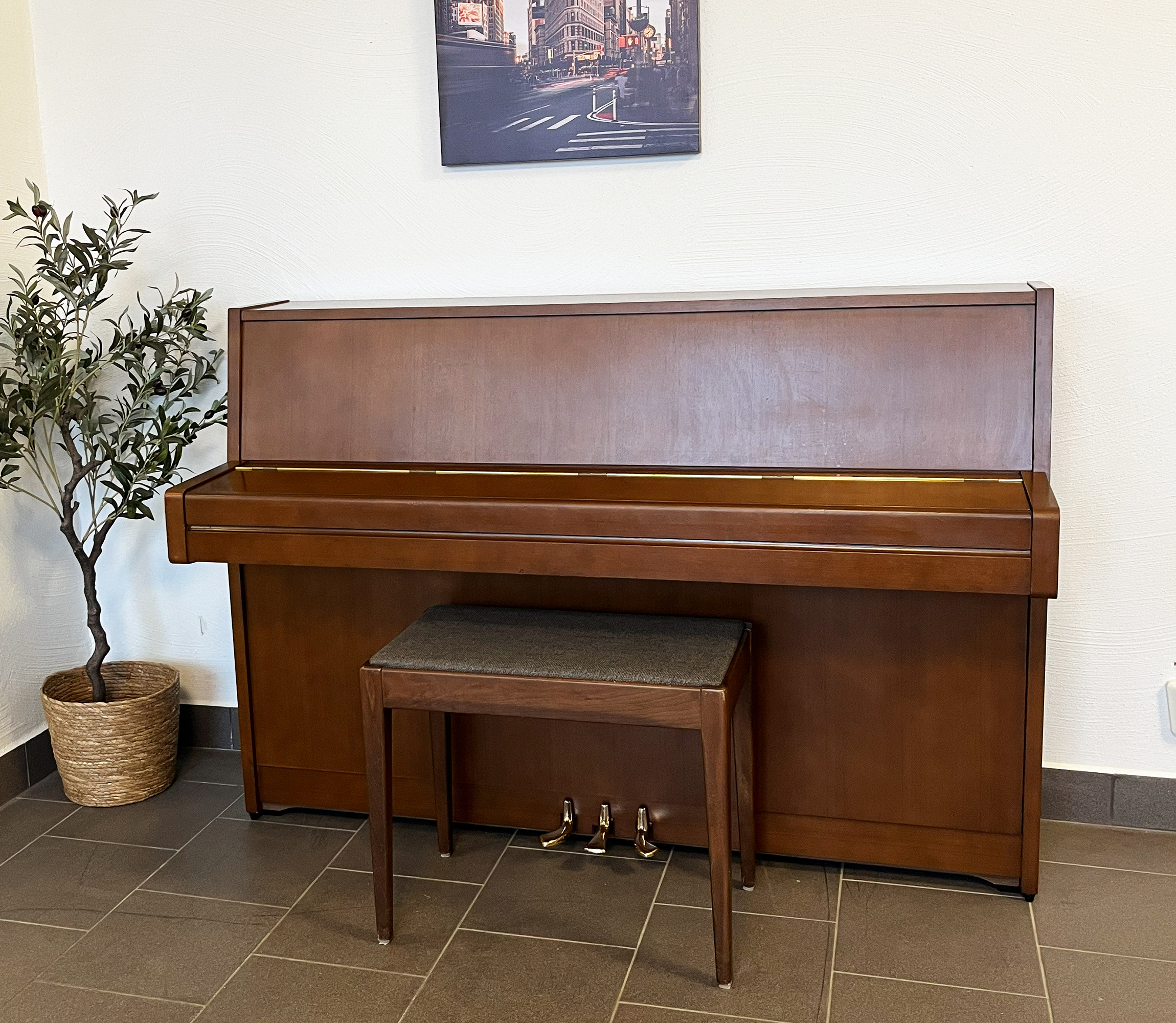 Piano, Yamaha modell M1