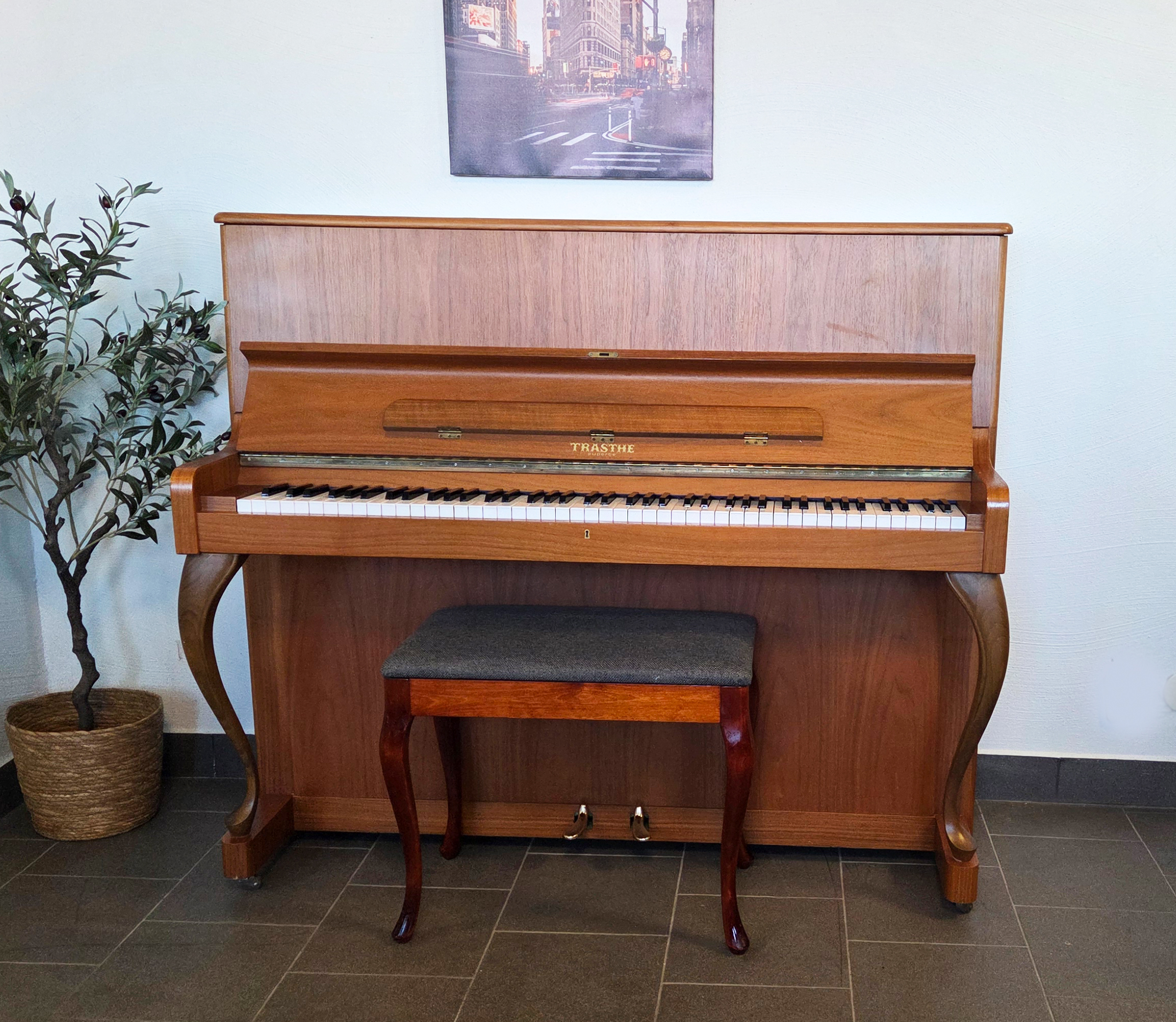 Piano, Trasthe modell 118 - Pianomagasinet