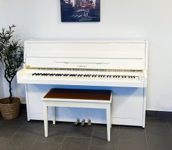 Piano, Yamaha modell M5JR - Pianomagasinet