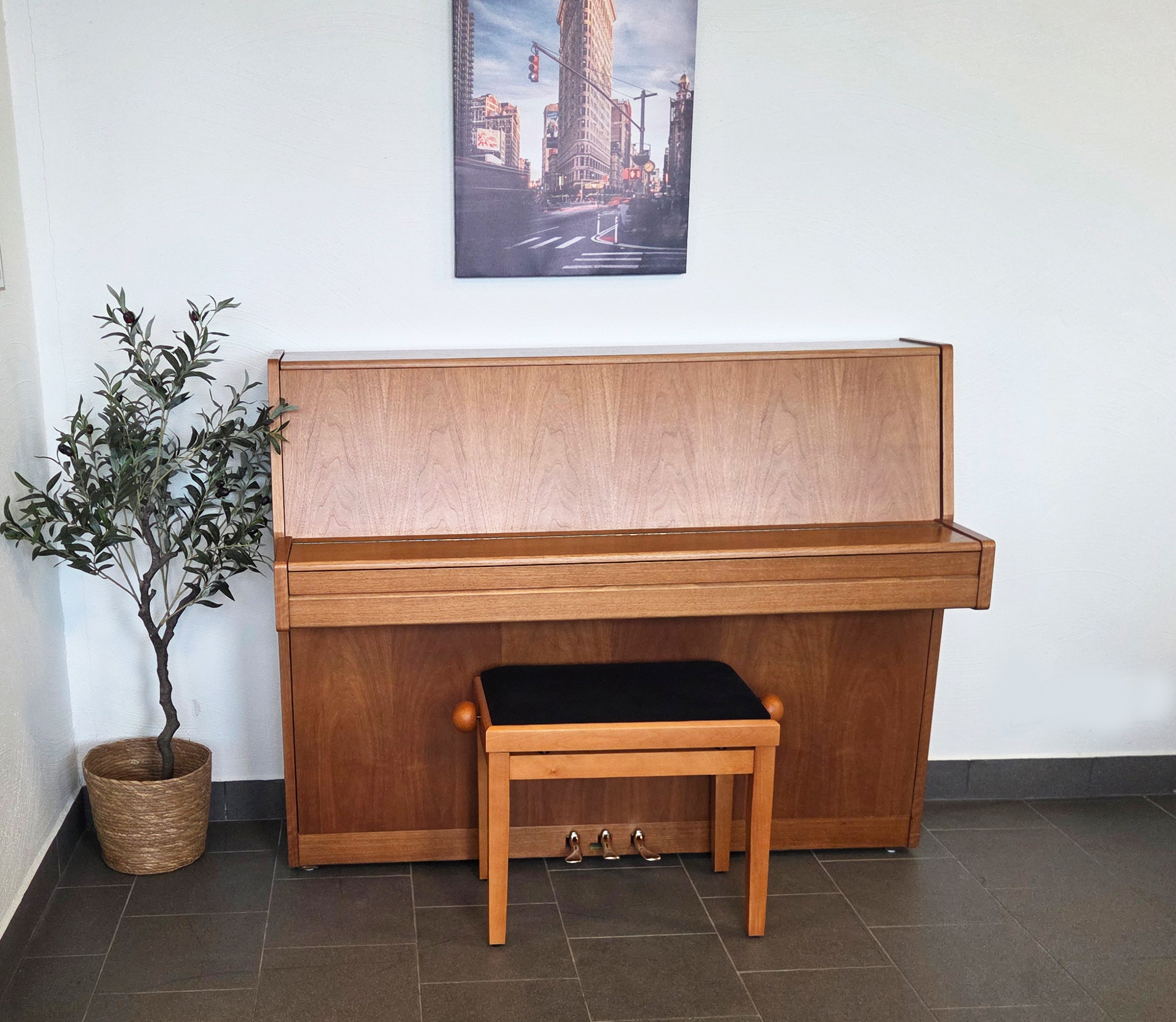 Akustiskt piano, Nordiska modell 110 Futura - Pianomagasinet