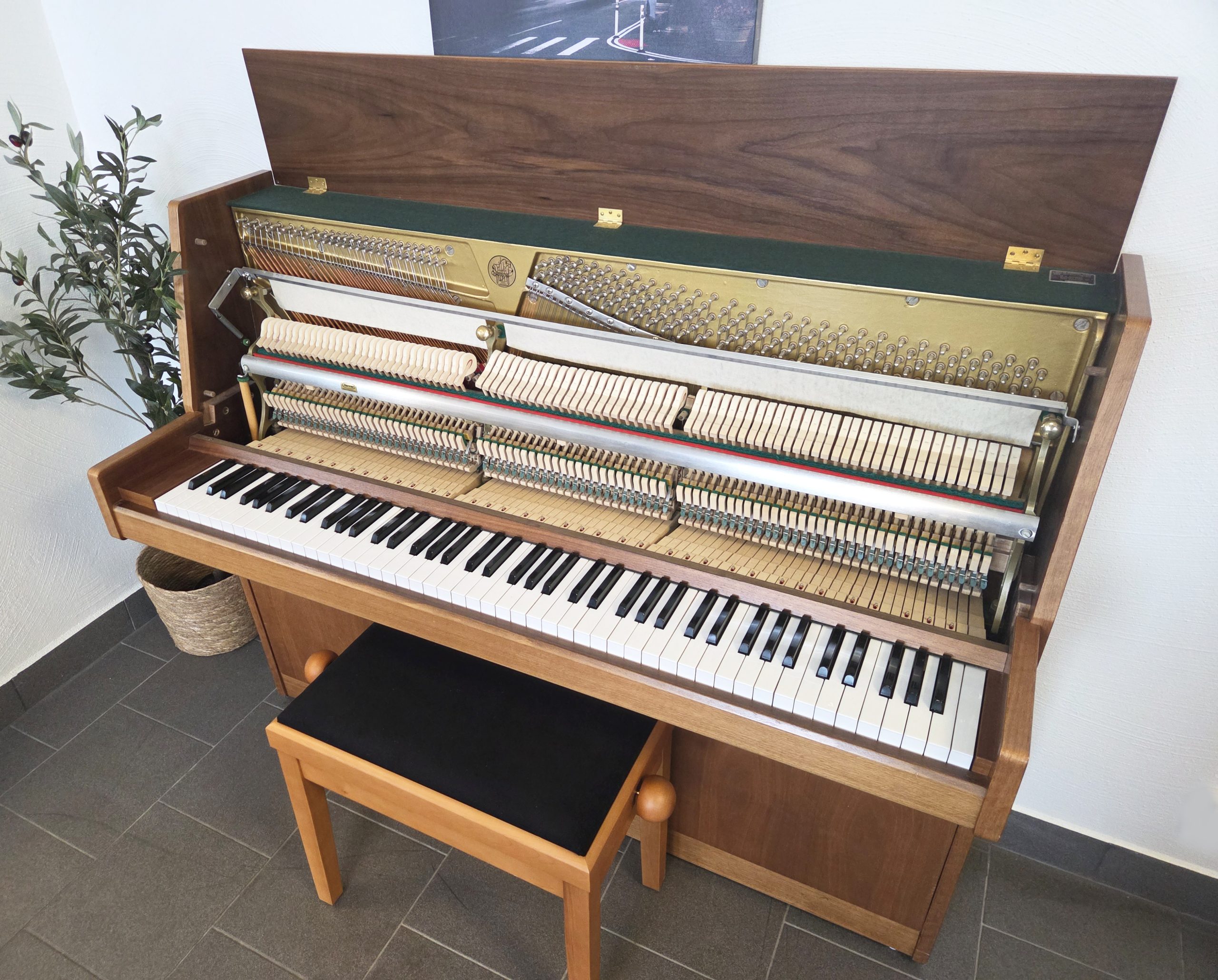 Akustiskt piano, Nordiska modell 110 Futura - Pianomagasinet