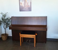 Akustiskt piano, Nordiska Piano, modell Familia - Pianomagasinet