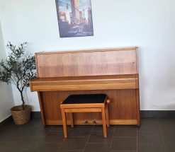 Akustiskt piano, August Hoffman modell Regent - Pianomagasinet