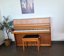 Akustiskt piano, August Hoffman modell Regent - Pianomagasinet