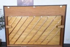 Akustiskt piano, Eterna modell ER-10 - Pianomagasinet