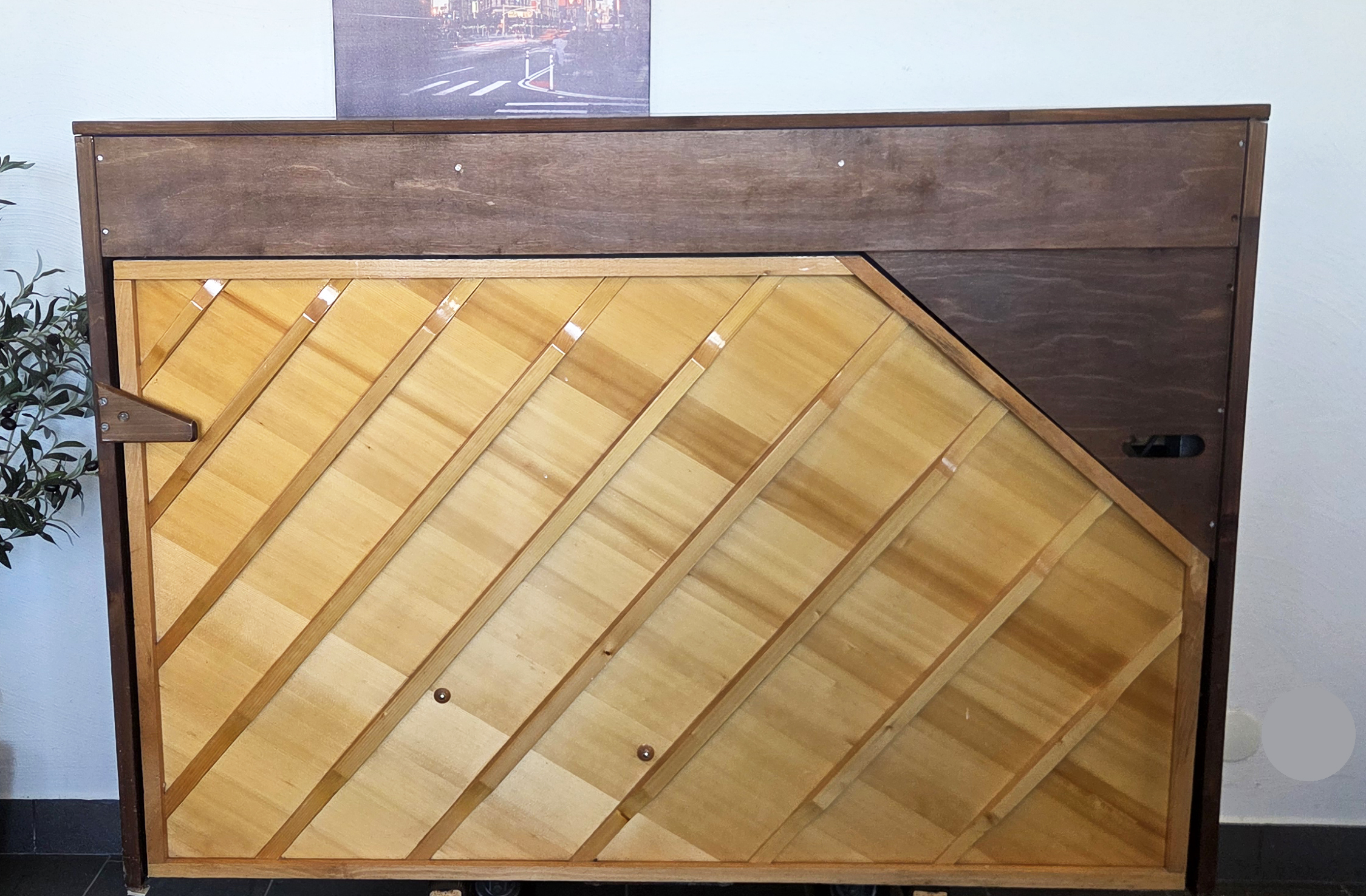 Akustiskt piano, JAHN modell 104 - Pianomagasinet