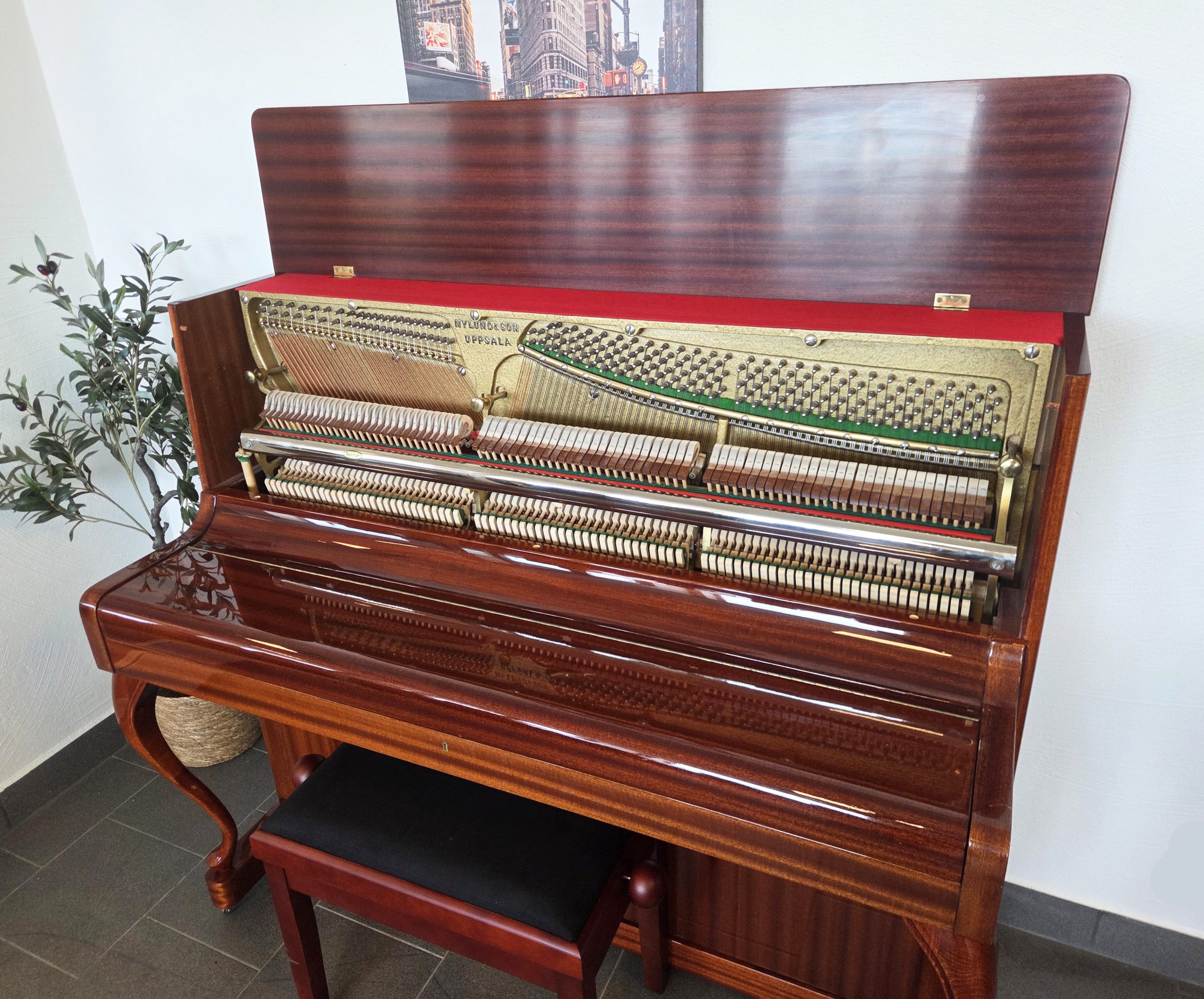 Akustiskt piano, Nylund och Son modell 118 - Pianomagasinet
